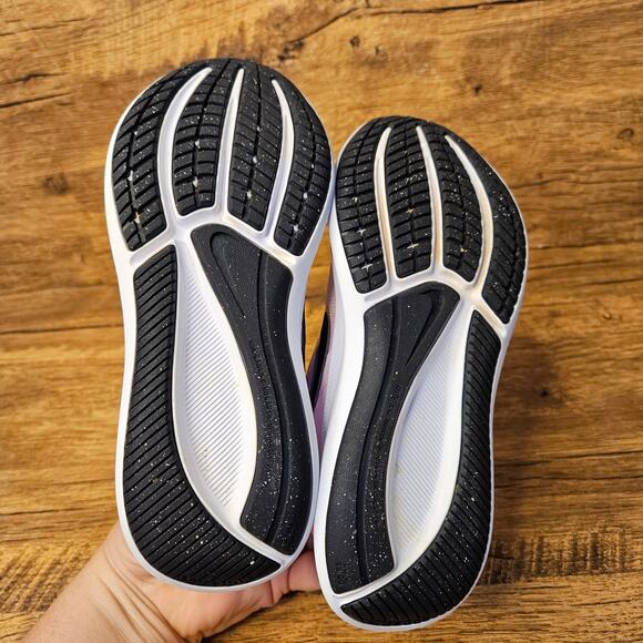 Nike Star Runner Pink Slip on running sneaker size 13 child. - Picture 4 of 8